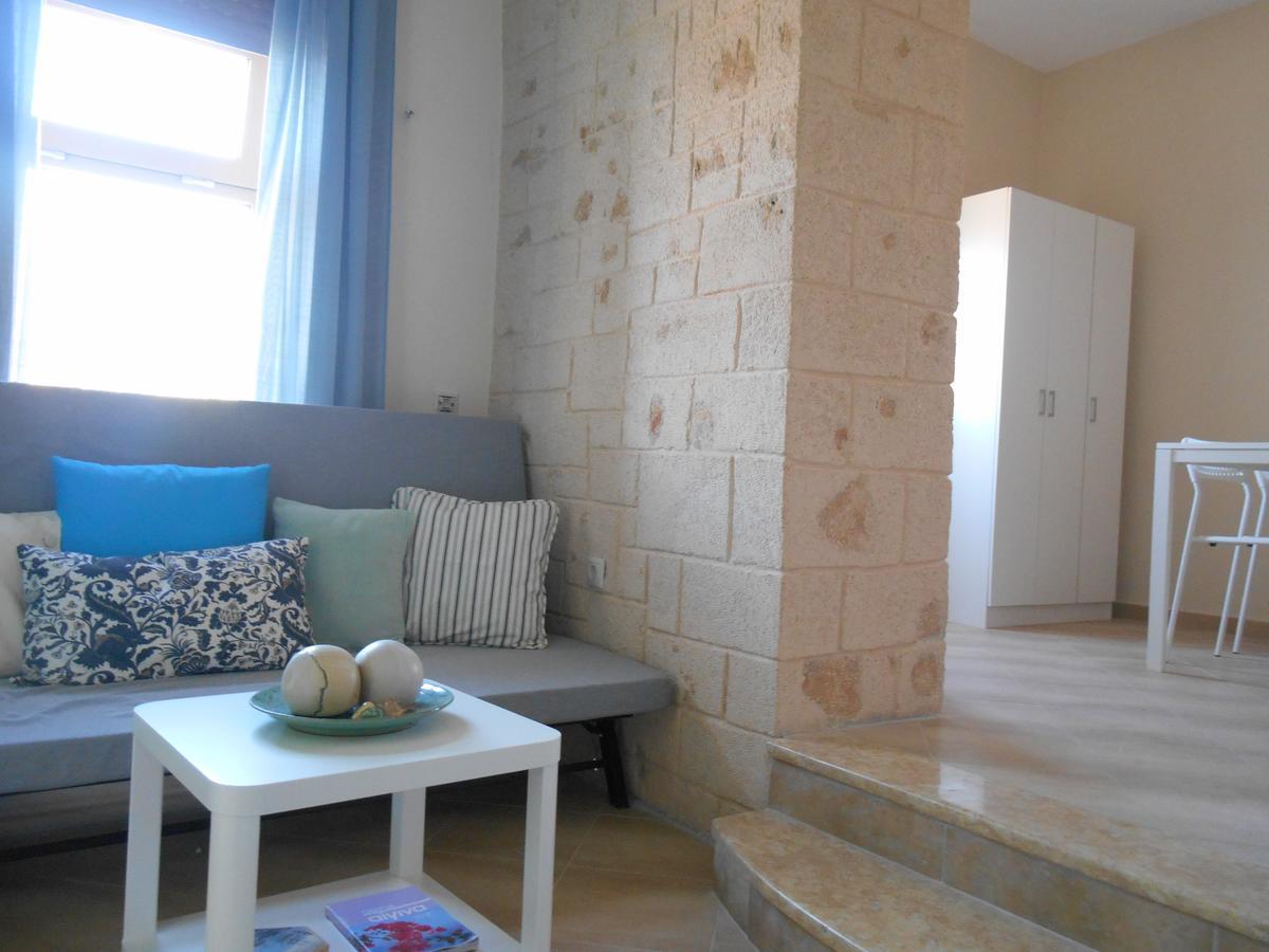 Arapakis Apartment 2 Aegina Buitenkant foto