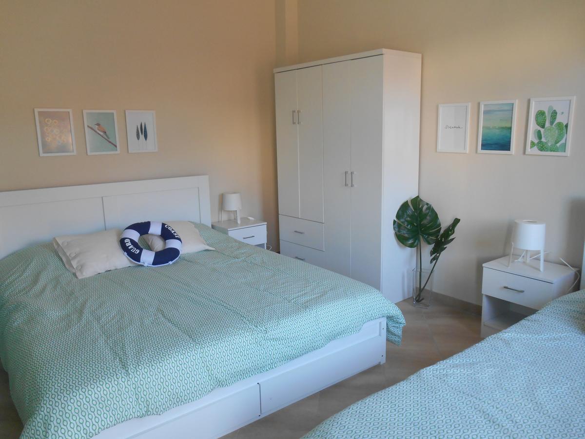 Arapakis Apartment 2 Aegina Buitenkant foto