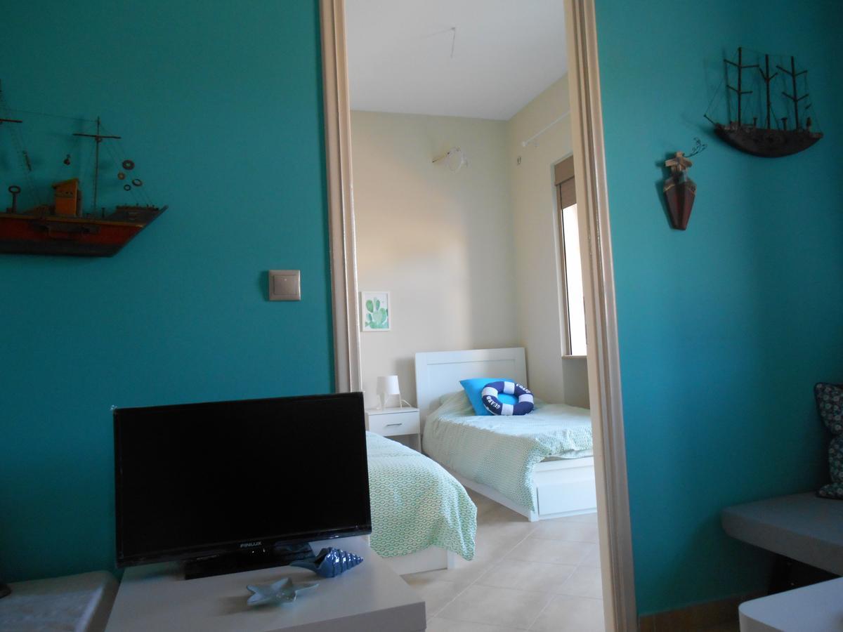 Arapakis Apartment 2 Aegina Buitenkant foto
