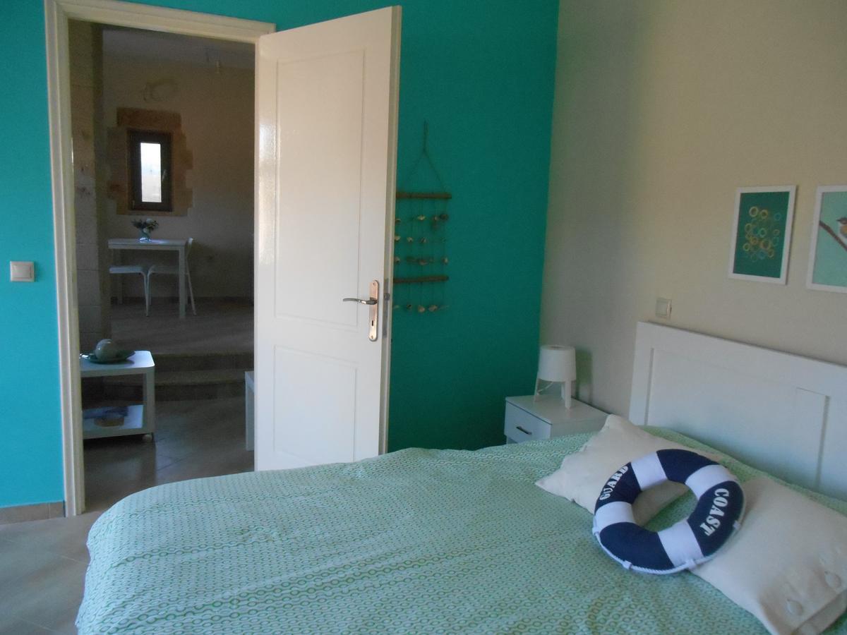 Arapakis Apartment 2 Aegina Buitenkant foto